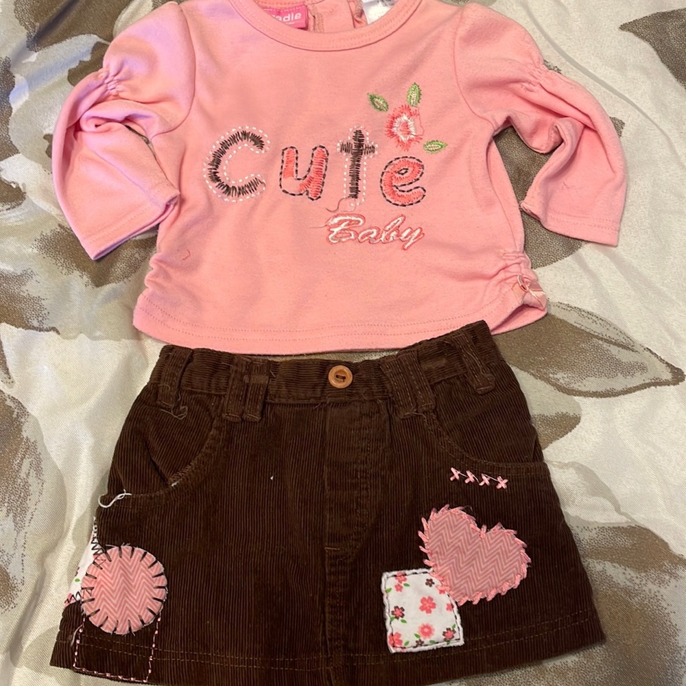 Cradle Togs, Toddlers 2 piece shirt and skirt